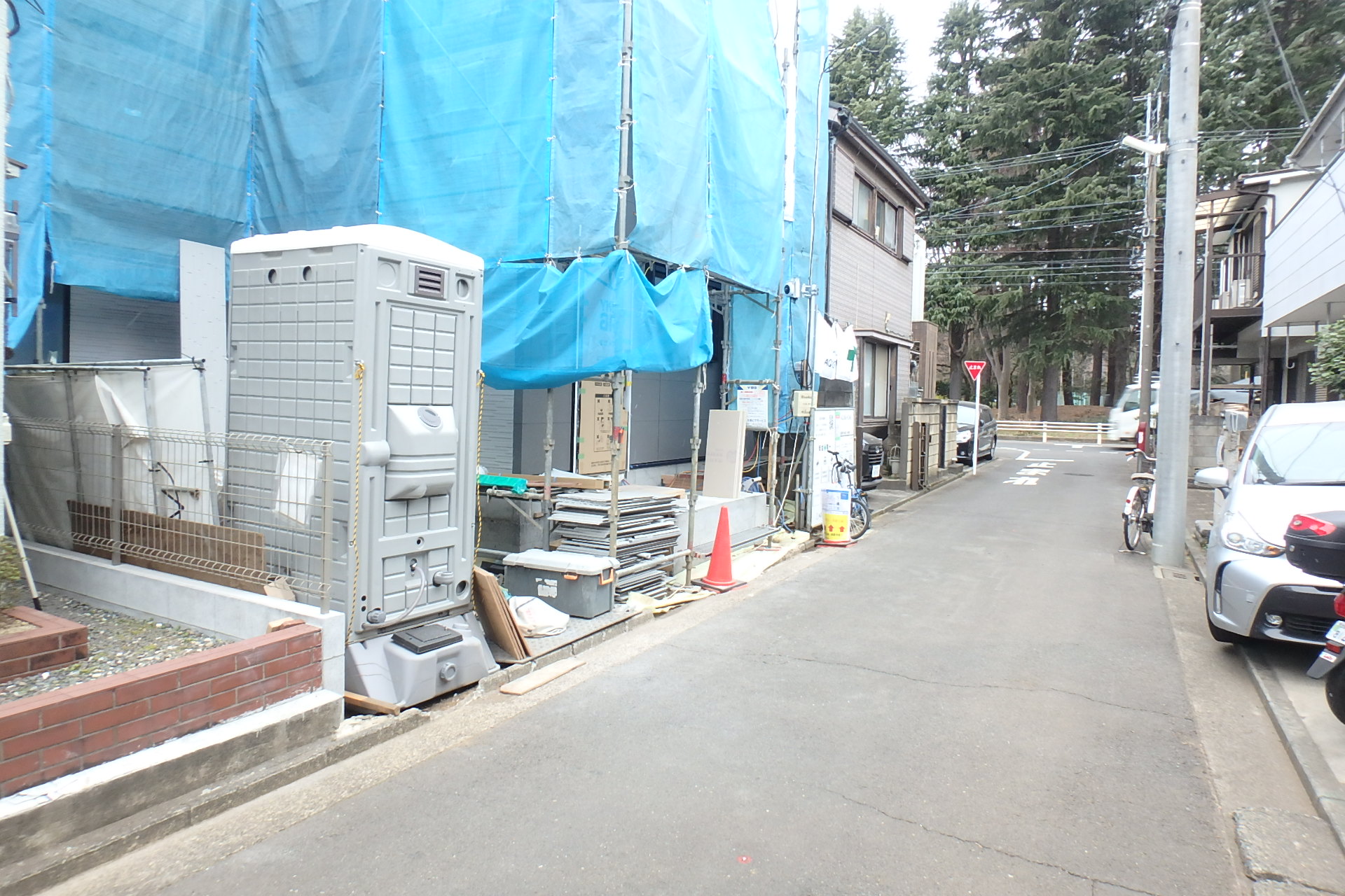 OLYMPUS DIGITAL CAMERA